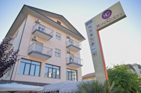 Отель Hotel Gabry  Червиа